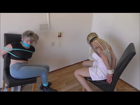❤️ Kecanduan / dihijikeun sareng disumbat / budak awéwé dina marabahaya ❌ porno rusia dina pornosu.xxxpornolive.ru ﹏