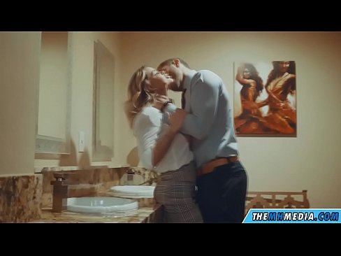 ❤️ Nalika pirang busty seduces anjeun dina restroom umum ❌ porno rusia dina pornosu.xxxpornolive.ru ﹏